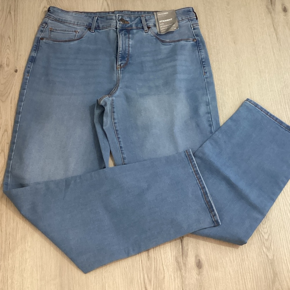 Falls Creek Women’s Light Blue Straight Jeans